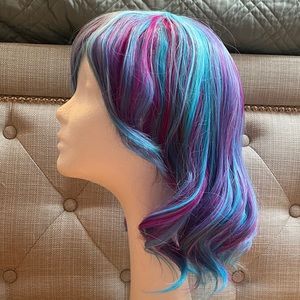 NWT Blue Purple Blend Curly Wig
